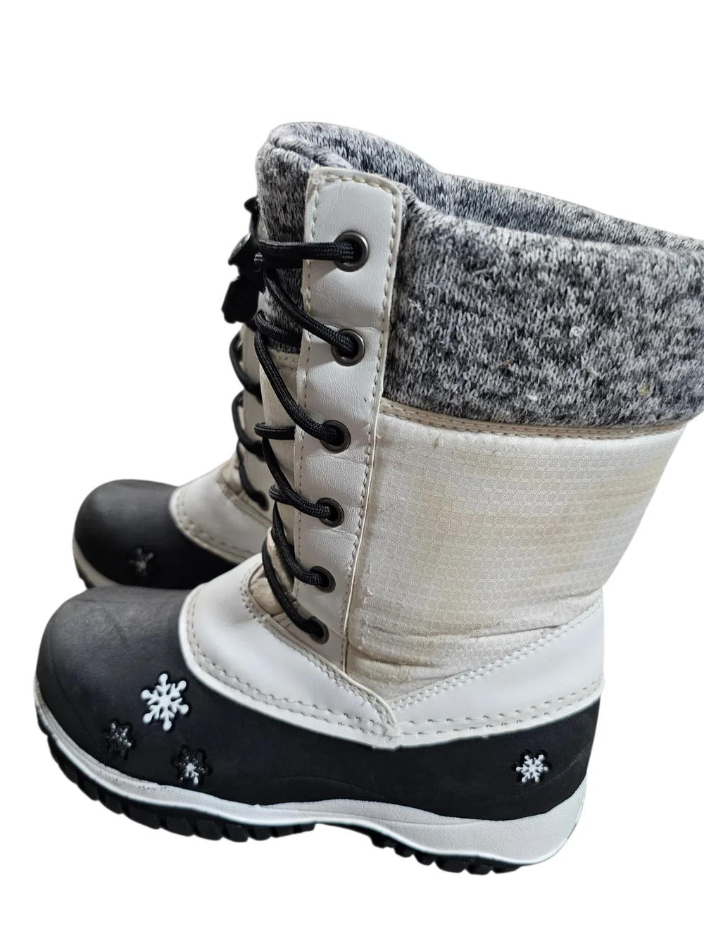 Baffin Avery Girls Insulated White Black Winter Snow Boots 13 -22° below rating